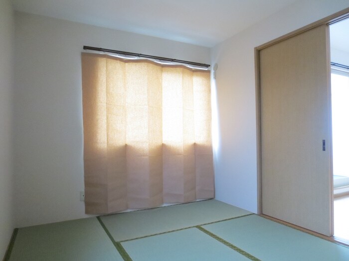 物件内観写真14　(居室)