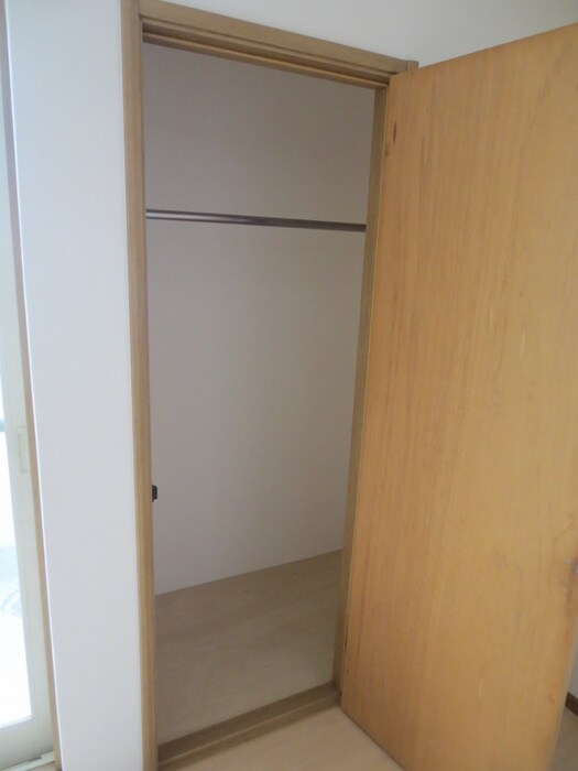 物件内観写真16　(収納)