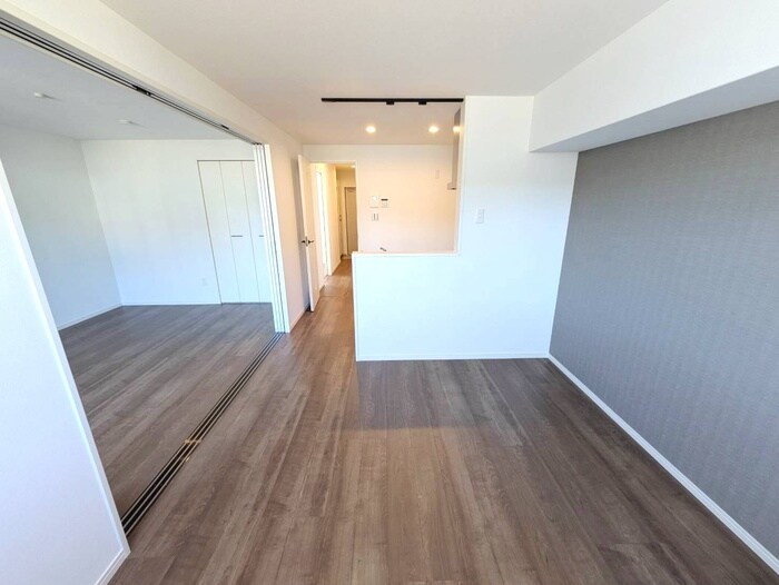 物件内観写真4　(居室)