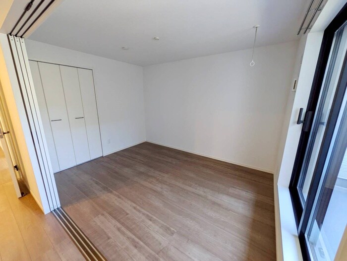 物件内観写真6　(居室)