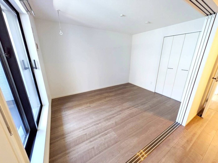 物件内観写真6　(居室)