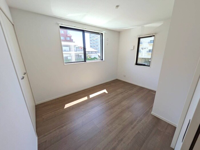 物件内観写真6　(居室)