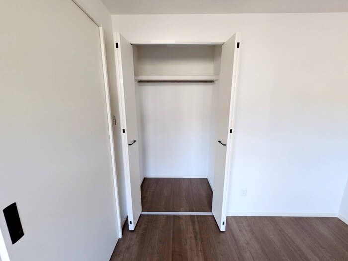 物件内観写真10　(収納)
