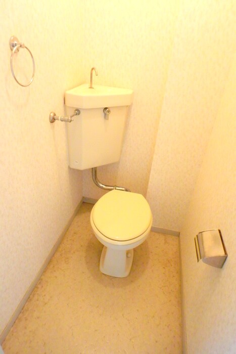 物件内観写真8　(トイレ)