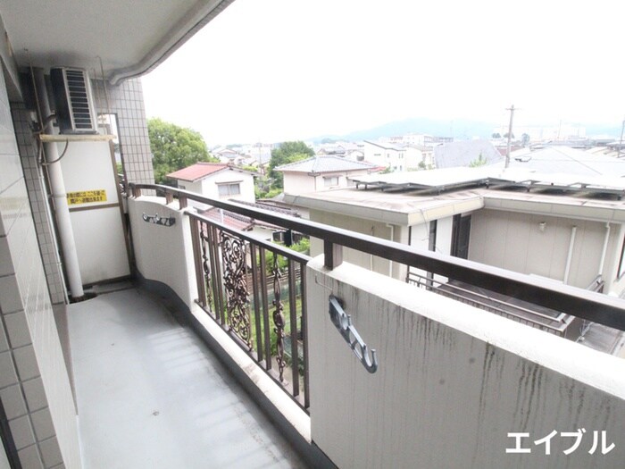 物件内観写真12　(室内からの展望)