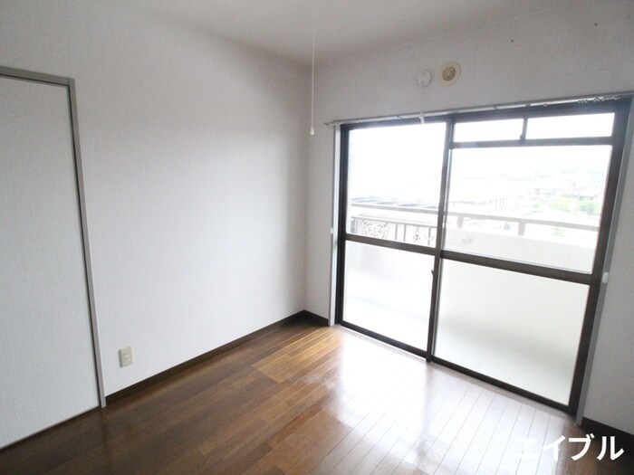 物件内観写真16　(居室)