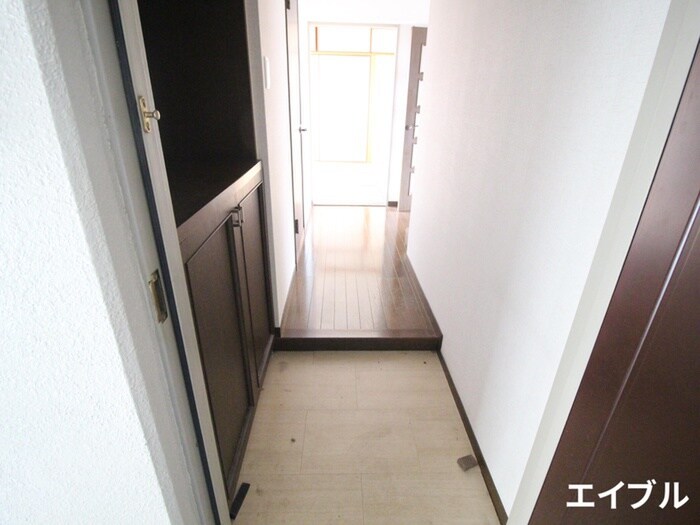 物件内観写真20　(玄関)