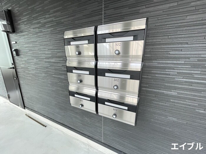 物件外観写真4　(建物設備)