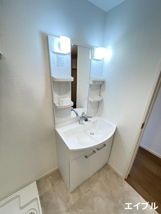 物件内観写真11　(洗面)