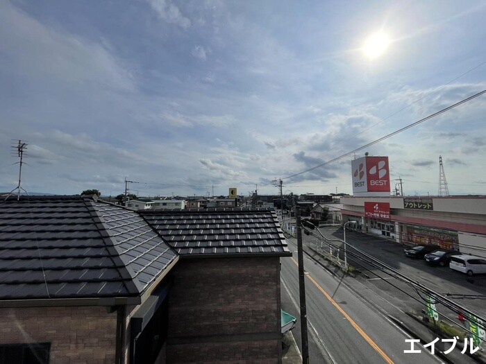 物件内観写真13　(室内からの展望)