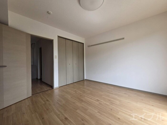 物件内観写真6　(居室)