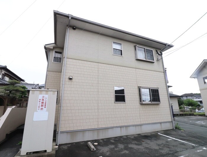 物件外観写真6　(外観写真)