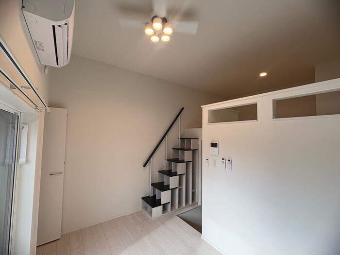 物件内観写真3　(居室)