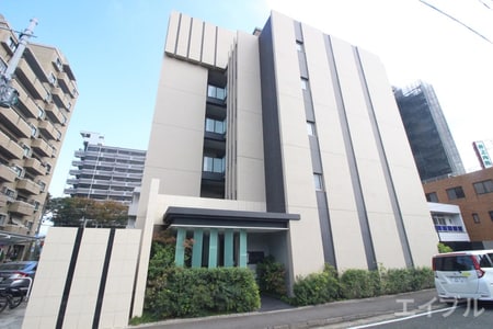 マ　クレール外観写真