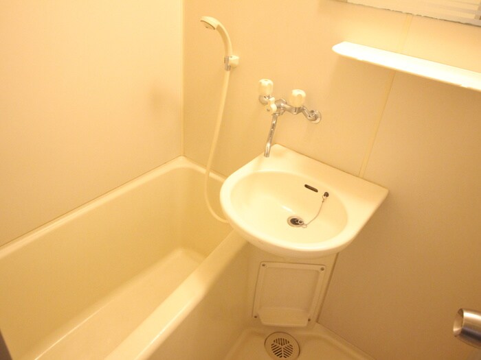 物件内観写真11　(バス／シャワールーム等)