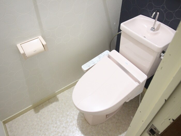 物件内観写真12　(トイレ)