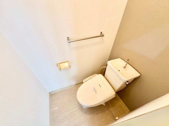 物件内観写真13　(トイレ)