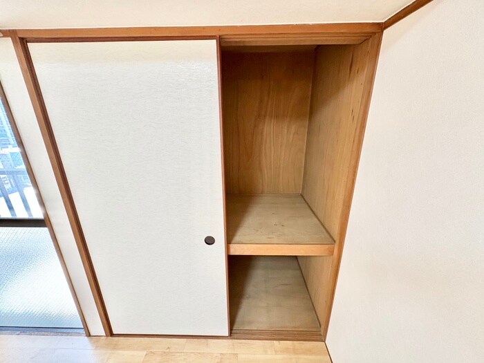 物件内観写真15　(収納)