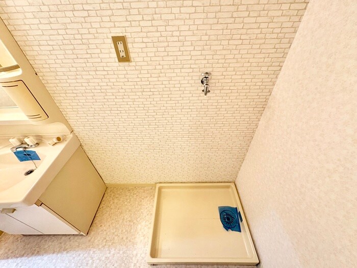 物件内観写真19　(洗濯機置場)