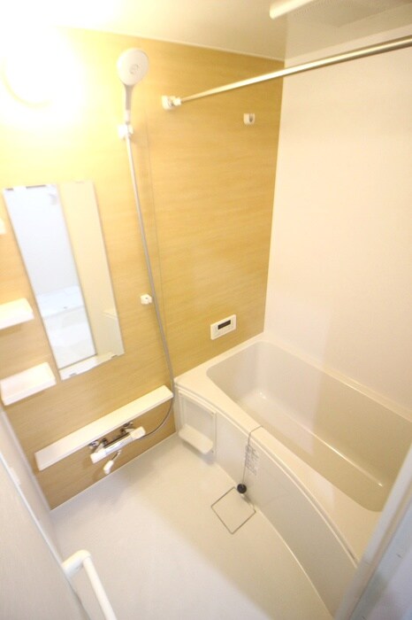 物件内観写真13　(バス／シャワールーム等)