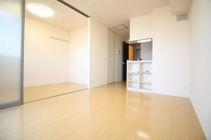 物件内観写真5　(居室)