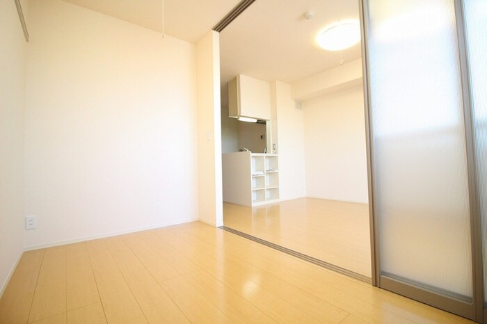 物件内観写真6　(居室)