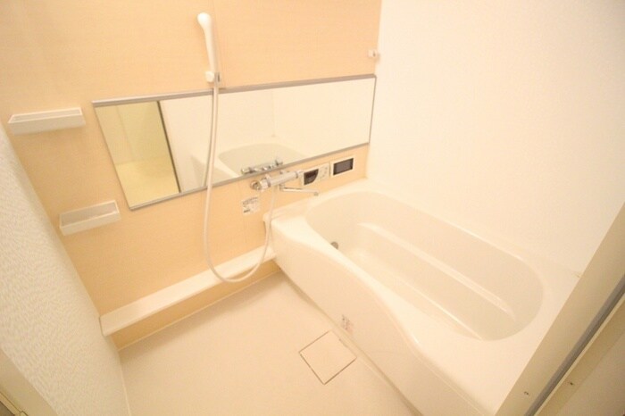 物件内観写真8　(バス／シャワールーム等)