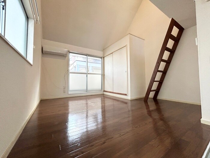 物件内観写真7　(居室)