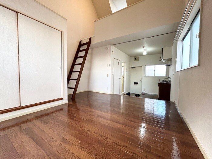 物件内観写真8　(居室)