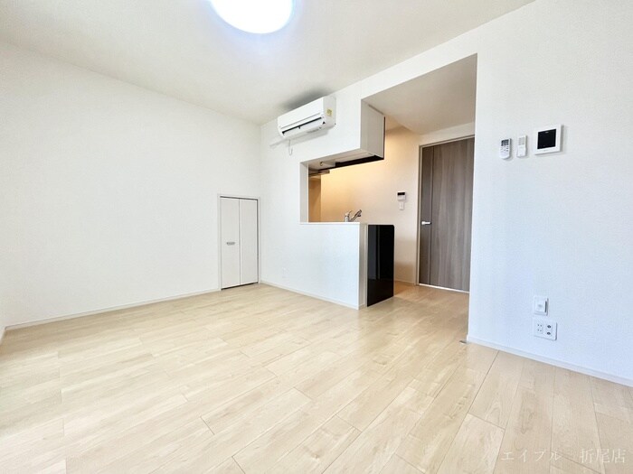 物件内観写真4　(居室)