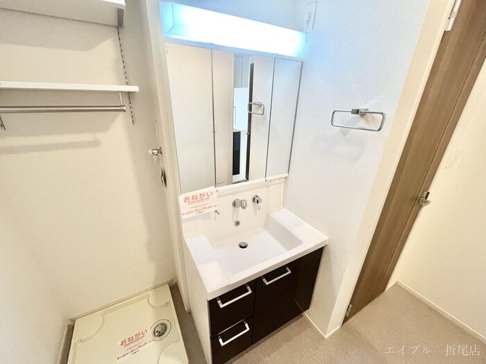 物件内観写真7　(洗面)