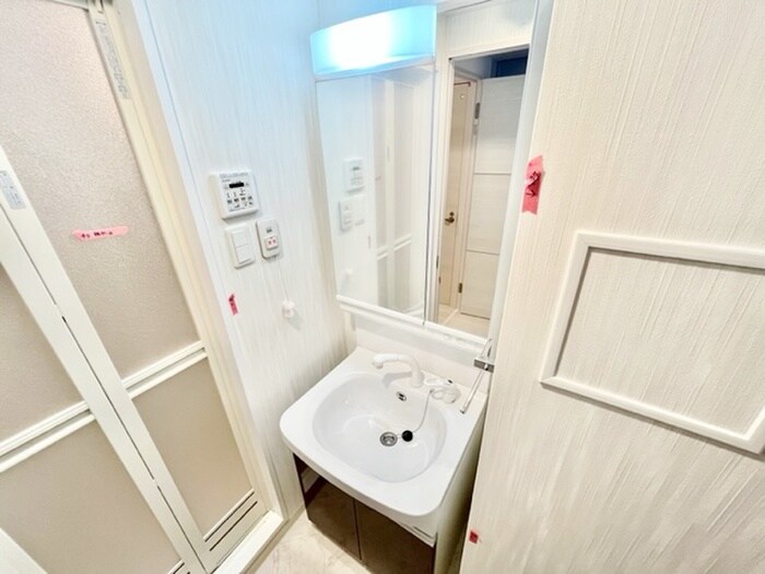 物件内観写真13　(洗面)