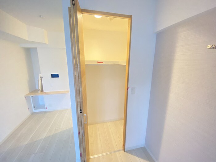 物件内観写真22　(居室)