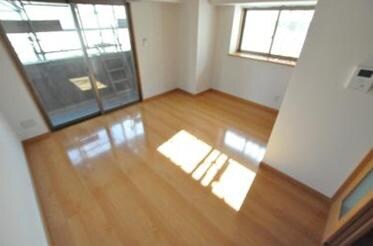 物件内観写真12　(居室)