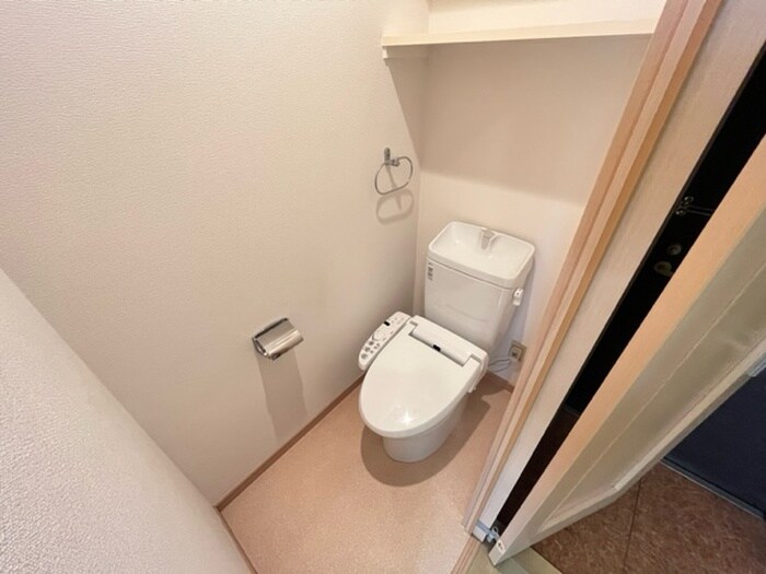 物件内観写真15　(トイレ)