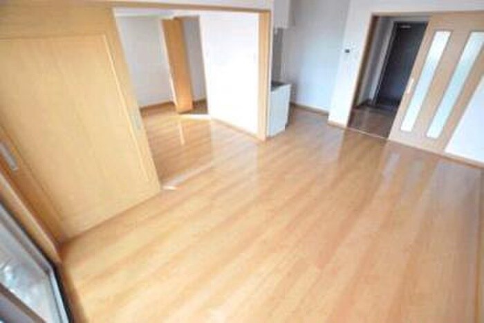 物件内観写真15　(居室)