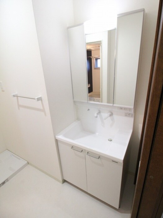 物件内観写真10　(洗面)