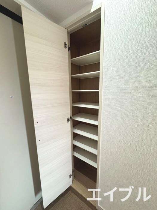 物件内観写真15　(靴箱)