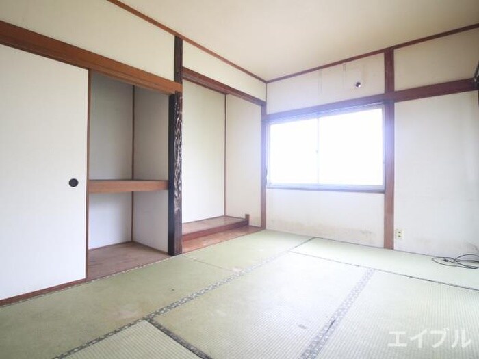 物件内観写真8　(居室)