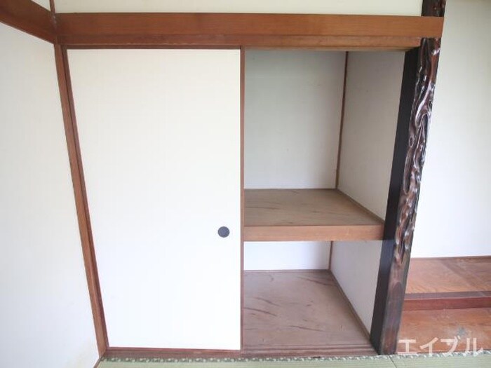 物件内観写真15　(収納)