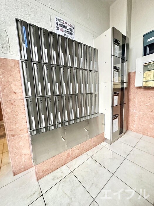 物件外観写真4　(建物設備)