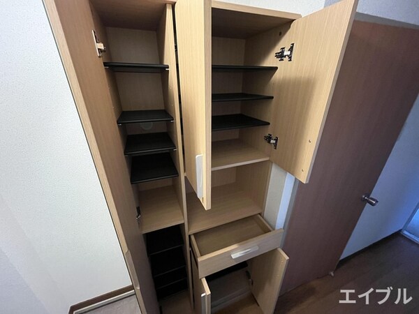 靴箱