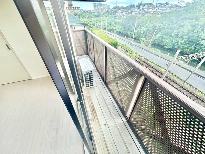 物件内観写真12　(ベランダ・バルコニー)