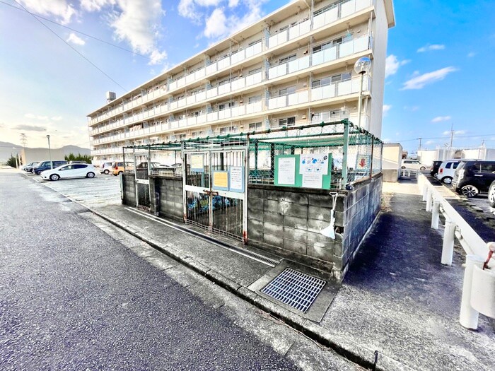 物件外観写真3　(建物設備)