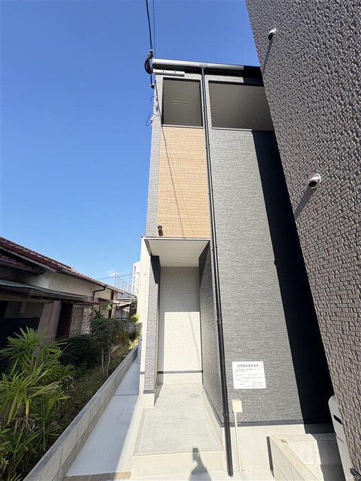 物件外観写真1　(外観写真)