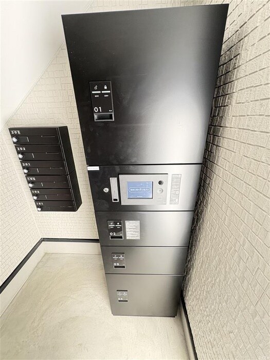 物件外観写真4　(建物設備)