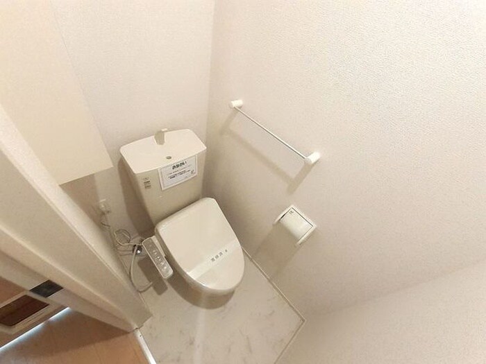 物件内観写真10　(トイレ)