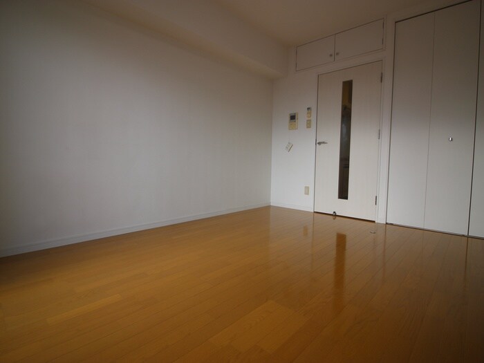 物件内観写真4　(居室)