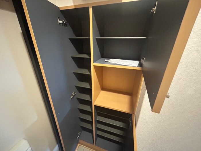 物件内観写真20　(靴箱)