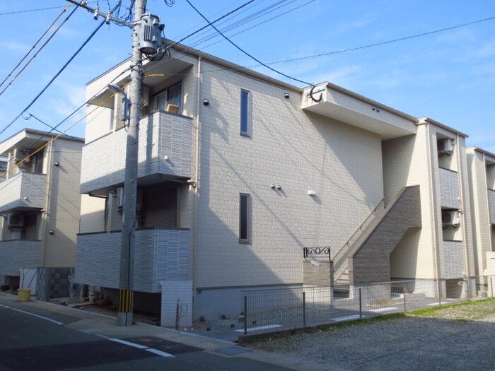 物件外観写真1　(外観写真)